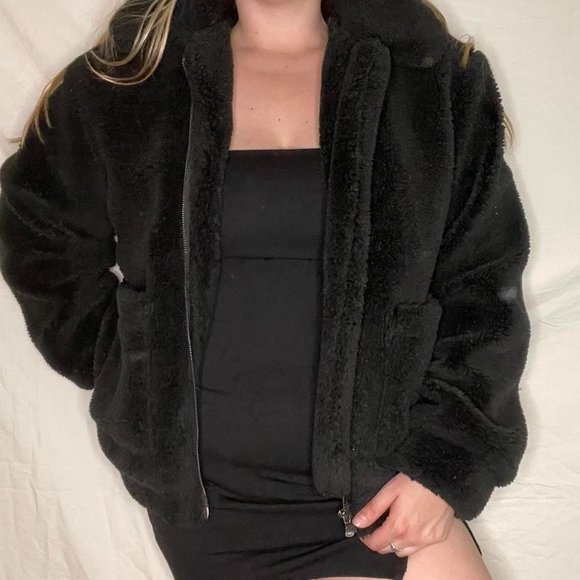 Puffy Warm Satin Lined Black Zip Up Coat - Picture 1 of 3